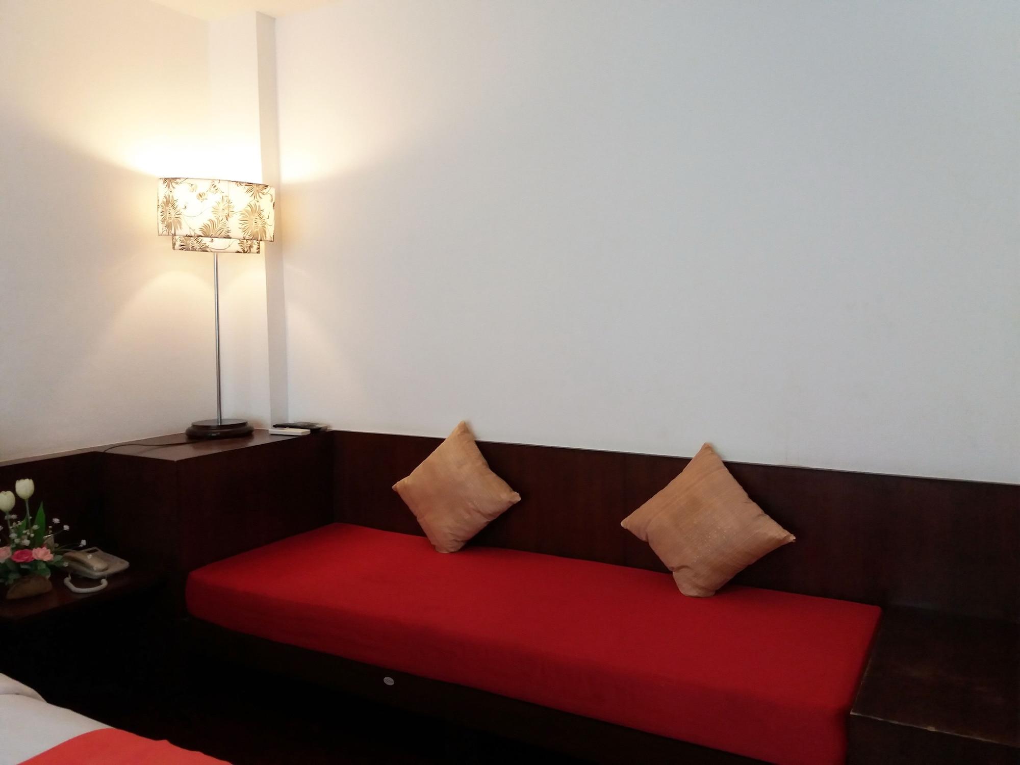 Nicha Suite Hua Hin Hotel Εξωτερικό φωτογραφία